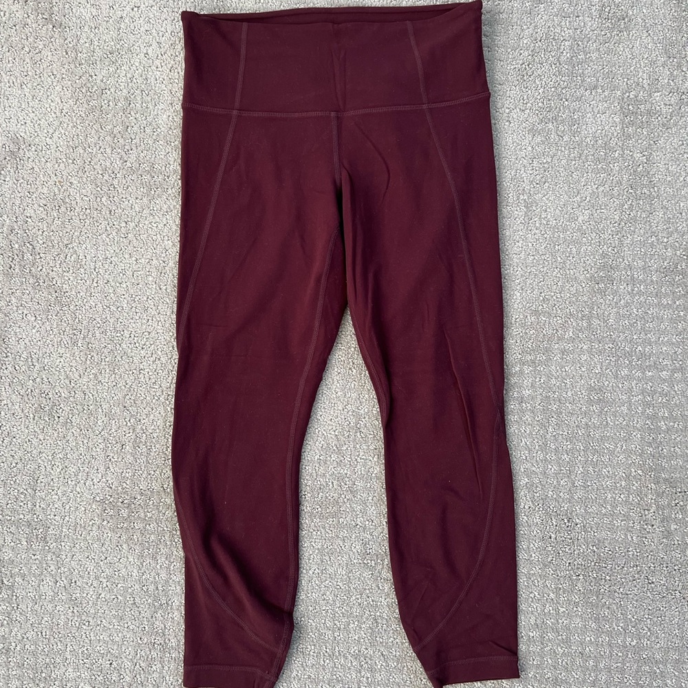 Athleta Salutation Leggings